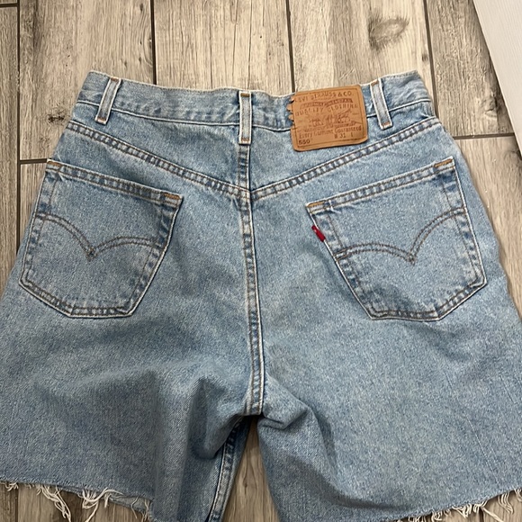 Levi’s - Picture 2 of 4